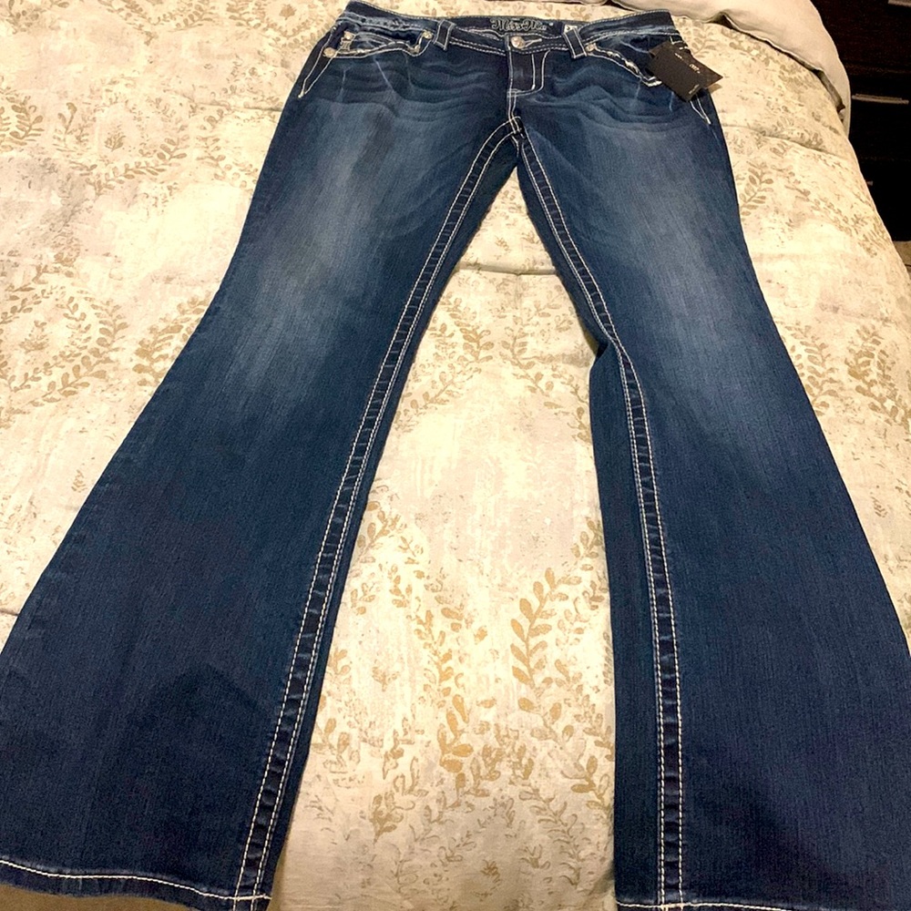 Miss me jeans BRAND NEW (never been worn)